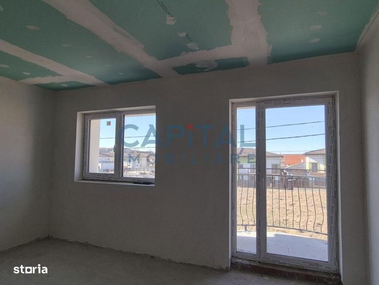 Casă cu 5 camere cu Teren 700 Mp în Apahida