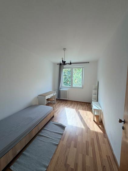 Apartament cu 2 camere decomandat în Colentina