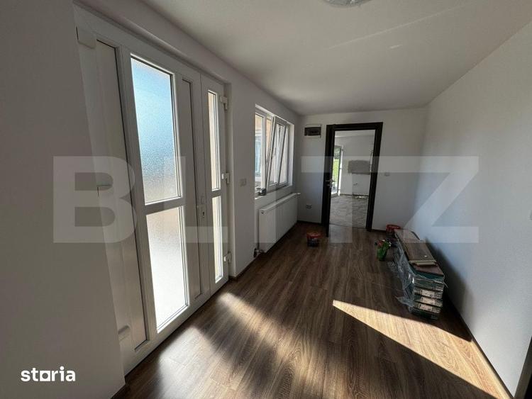 Casă cu 5 camere cu Teren 4079 Mp în Stremț