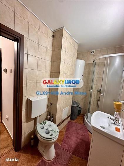 Garsonieră decomandată, mobilată în Decebal