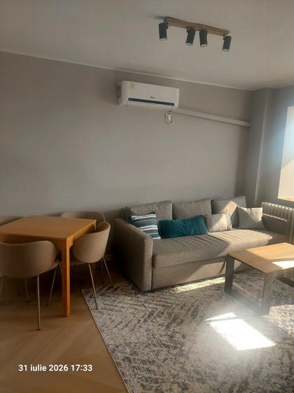 Apartament cu 2 camere decomandat în Primăverii