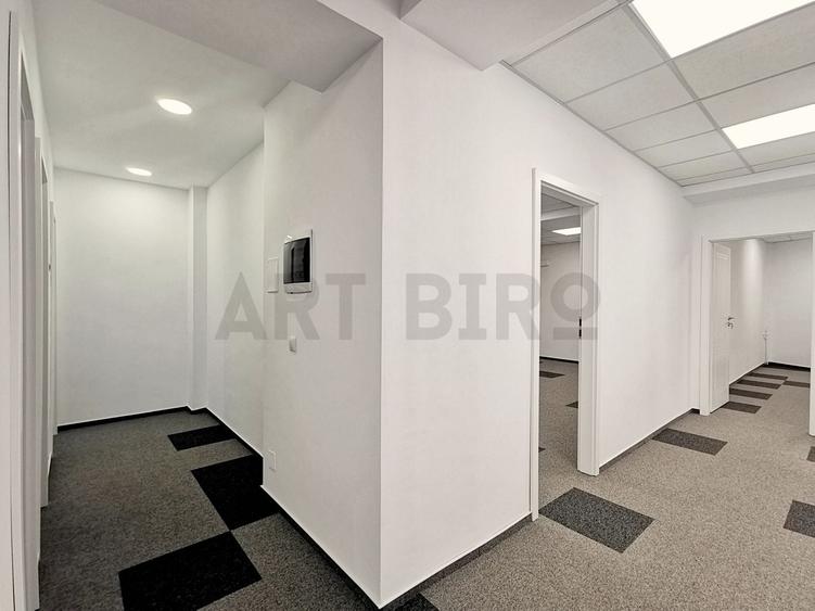 Birou, de 20 mp, în Băneasa