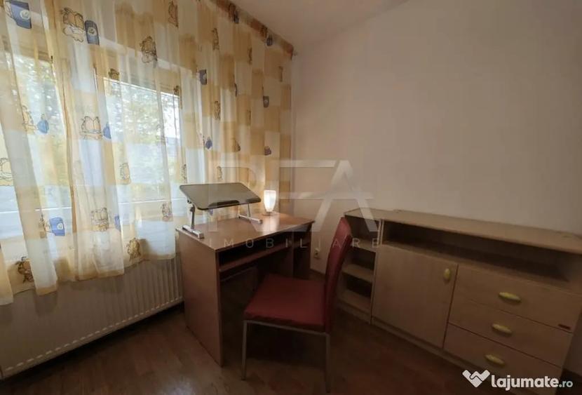 Apartament cu 3 camere decomandat în Uverturii