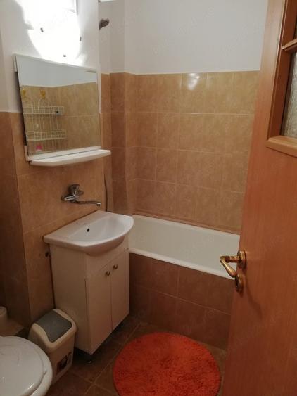 Garsonieră decomandată în Central