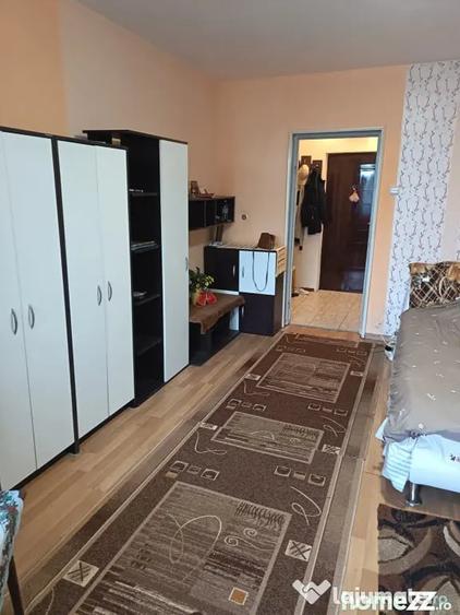 Garsonieră semidecomandată în Hipodrom