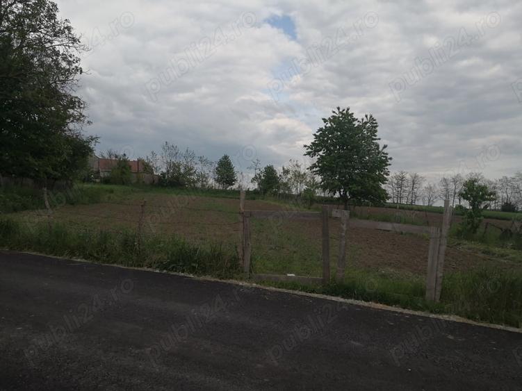 Casă cu 2 camere în Doljești