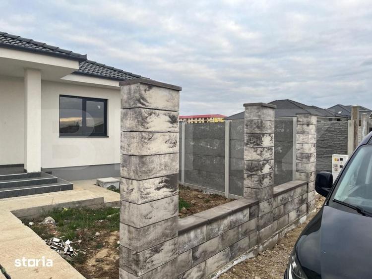 Casă cu 4 camere cu Teren 450 Mp în Oncea