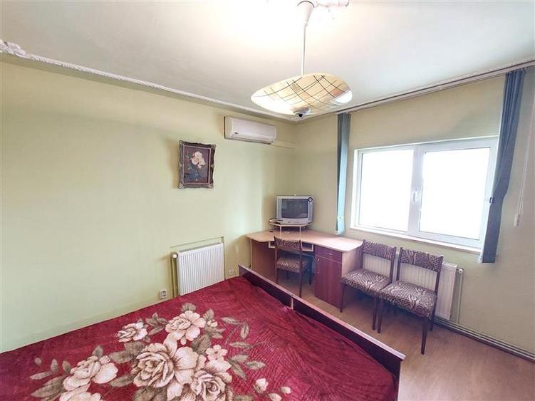 Apartament cu 3 camere decomandat, mobilat în Unirii Nord