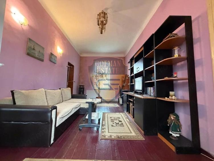 Casă cu 4 camere cu Teren 1025 Mp în Lumina