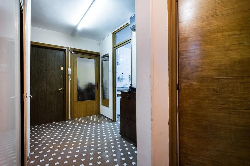 Apartament cu 2 camere decomandat în Baba Novac