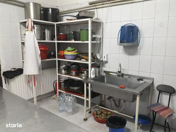 Casă cu 4 camere în Tărian