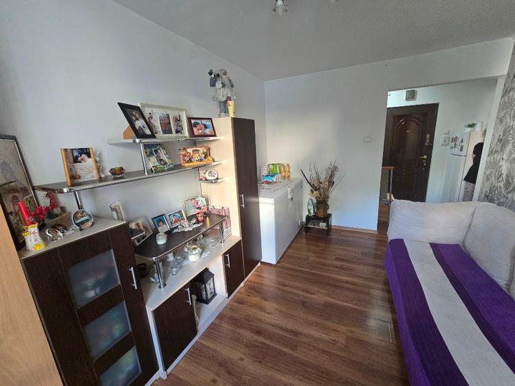 Apartament 2 camere etaj 1 Razboieni 56500euro - 4