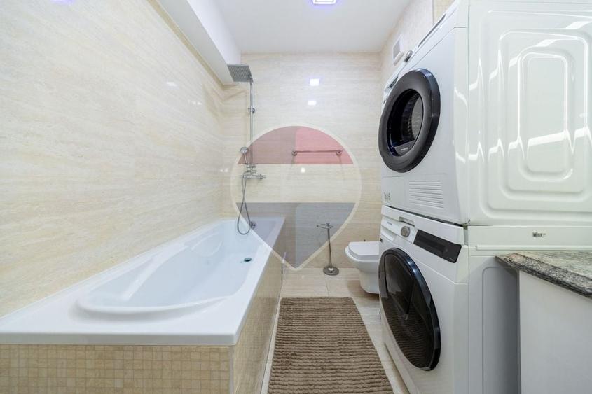 Apartament cu 2 camere decomandat în Tractorul