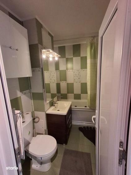 Ofer spre inchiriere apartament cu 3 camere, Medgidia, Zona Nord - 2