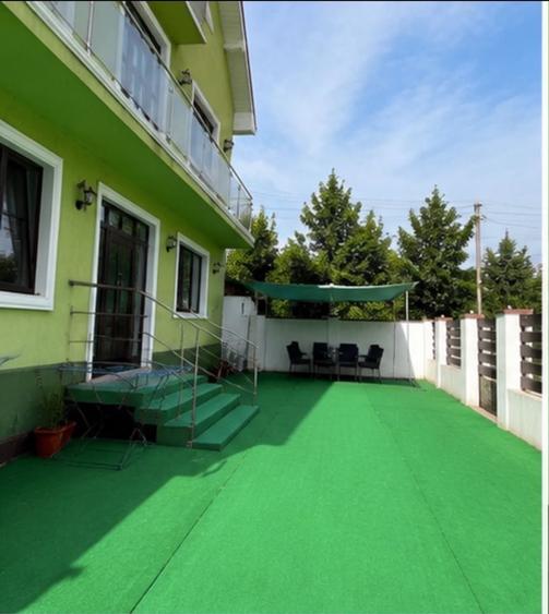 Casă cu 4 camere în Hârșova
