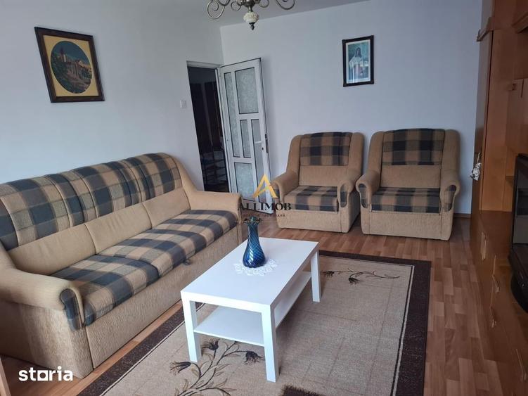 Apartament cu 2 camere decomandat în Pictor Rosenthal