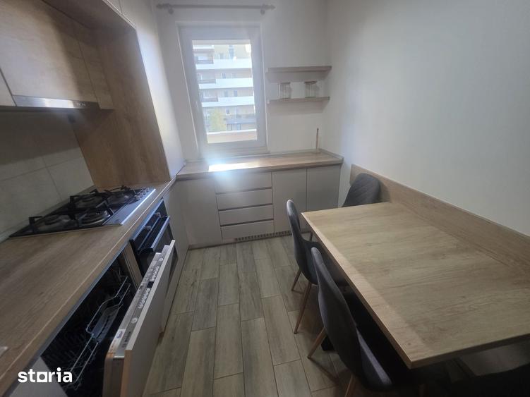 Apartament cu 3 camere în Astra