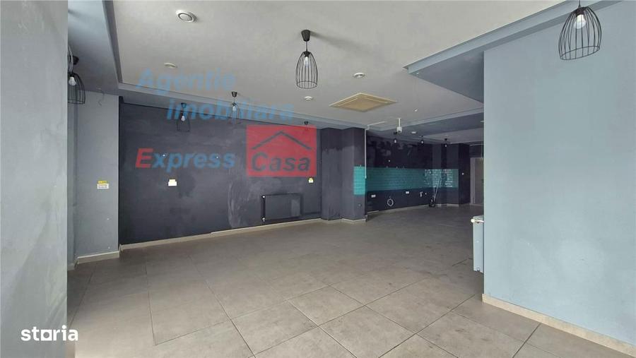 Spațiu comercial, de 100 mp, în Nicolina
