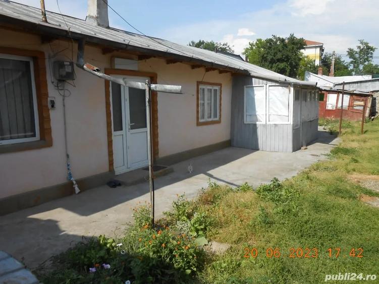 Casă cu 3 camere cu Teren 210 Mp în Brăilița