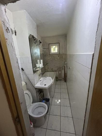 Apartament cu 2 camere semidecomandat în Vest