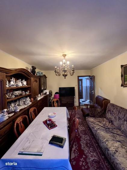 Apartament cu 2 camere decomandat, mobilat în Freidorf