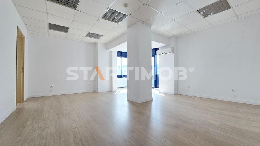 Birou, de 320.73999023438 mp, în Centrul Civic
