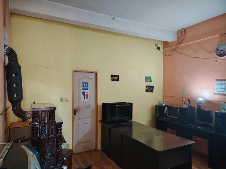 Spațiu comercial, de 45 mp, în Odobești