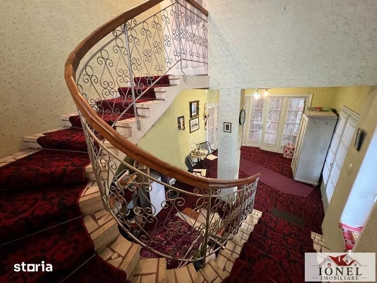Casă cu 6 camere cu Teren 936 Mp în Abrud