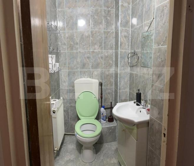 Apartament cu 3 camere decomandat, mobilat în Gherla