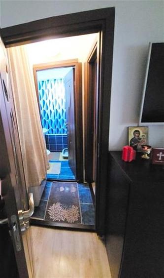 Apartament cu 2 camere semidecomandat, mobilat în Noua