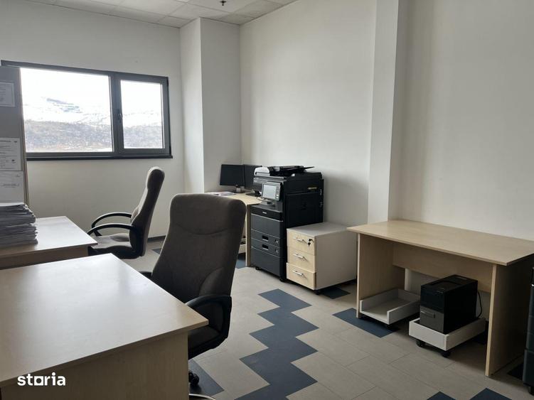 Spațiu comercial, de 1,315 mp, în Florești