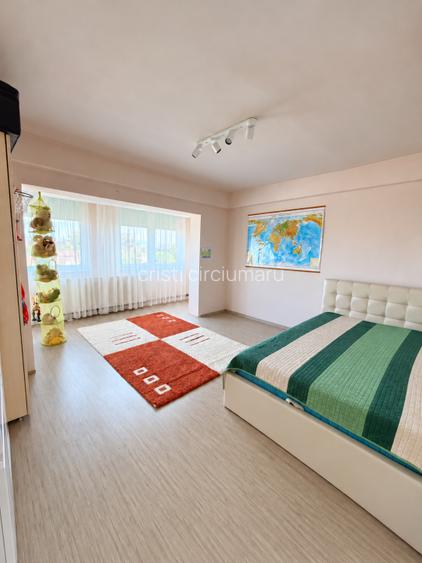 Persoană fizică, vând apartament cu 2 camere decomandat | Lipovei – Iulius Town