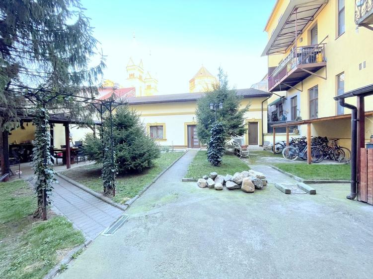 Apartament in imobil istoric - zona Baile Neptun - 21
