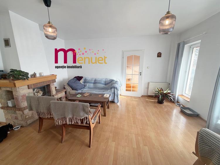 Casă cu 4 camere cu Garaj în Ultracentral