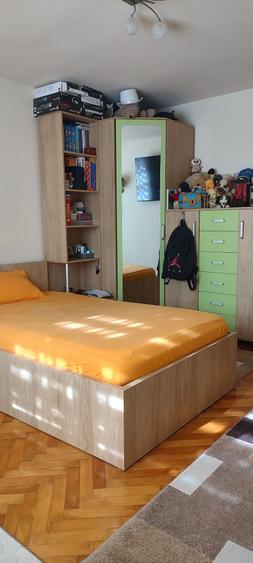 Apartament cu 2 camere decomandat în Plopilor