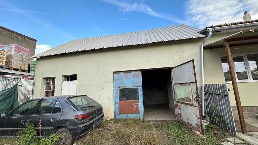 Casă cu 4 camere cu Teren 630 Mp în Ilia