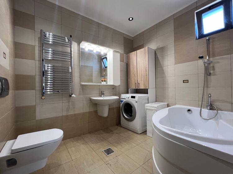 Apartament cu 3 camere decomandat, mobilat în Rahova