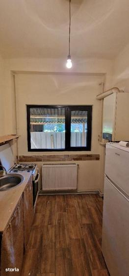 Casă cu 2 camere cu Teren 75 Mp în Iancului