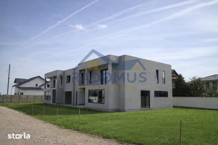 Casă cu 5 camere cu Teren 1000 Mp în Păulești