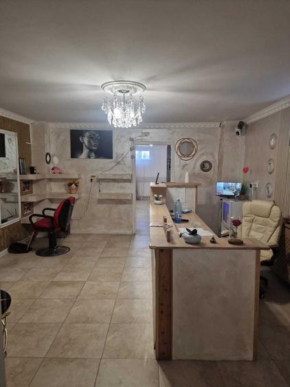 Spațiu comercial, de 123 mp, în Central