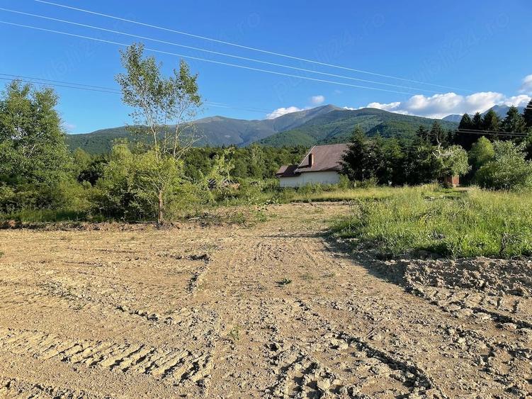 Teren de 2000 mp, în Stațiunea Climaterică Sâmbăta