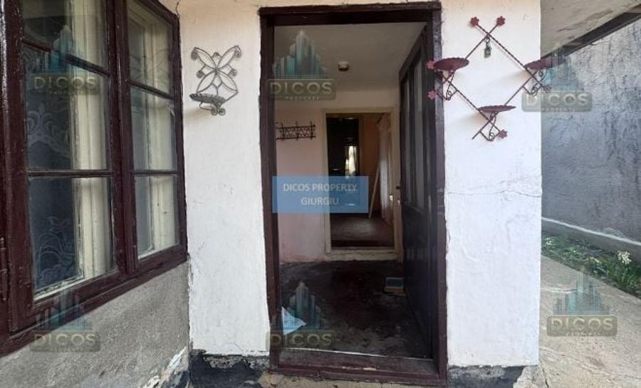 Casă individuală cu 3 camere cu Canalizare în Semicentral