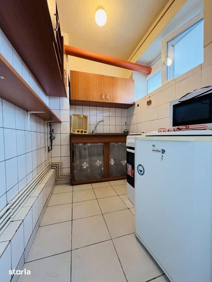 Garsoniera decomandata cu centrala proprie si AC- Zona Carol - 9