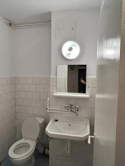 Apartament cu 3 camere decomandat în Mărăști