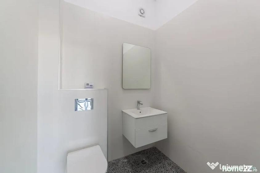 Spațiu comercial, de 34 mp, în Frații Golești