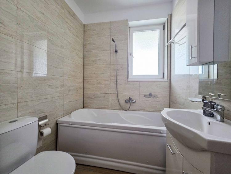 Apartament cu 2 camere semidecomandat în Mamaia-Sat