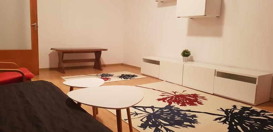 Garsonieră decomandată în Nerva Traian