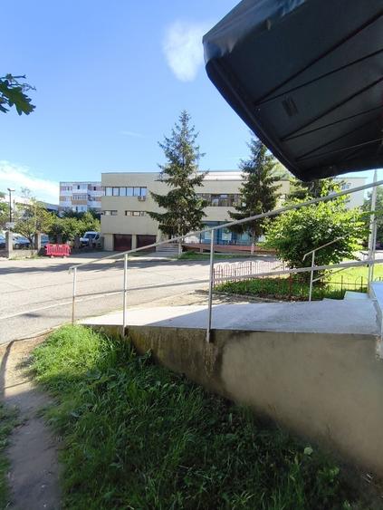 Spațiu comercial, în Central