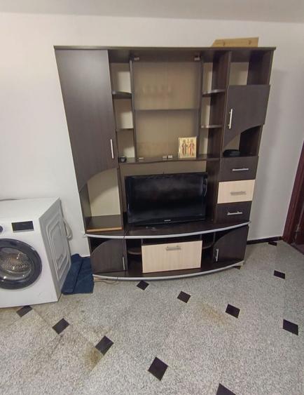 Casă cu 2 camere în Central