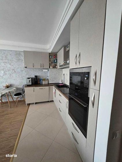 Apartament cu 3 camere în Ciurea